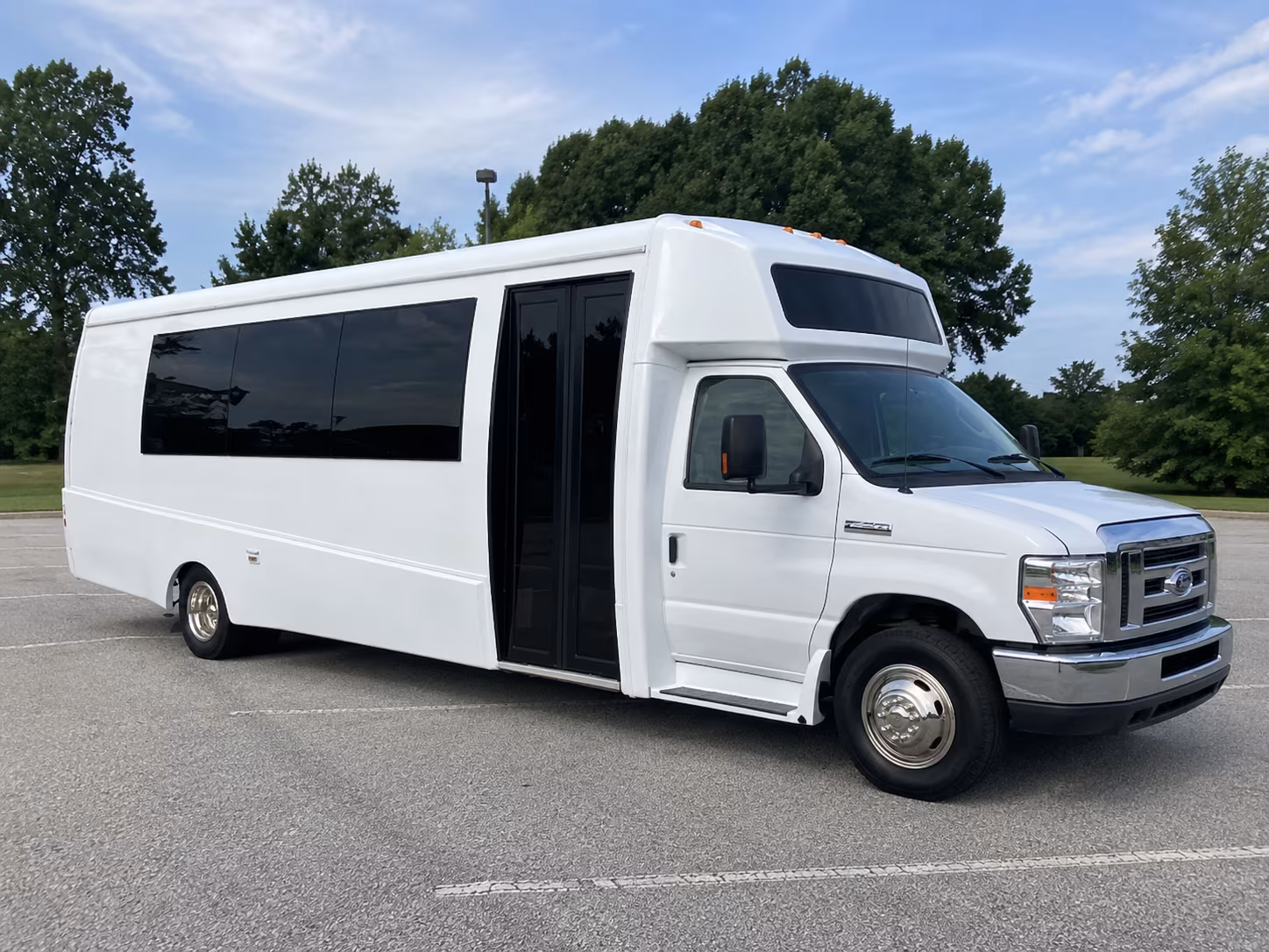 Kendall Winery Tour & Pub Crawl Transportation