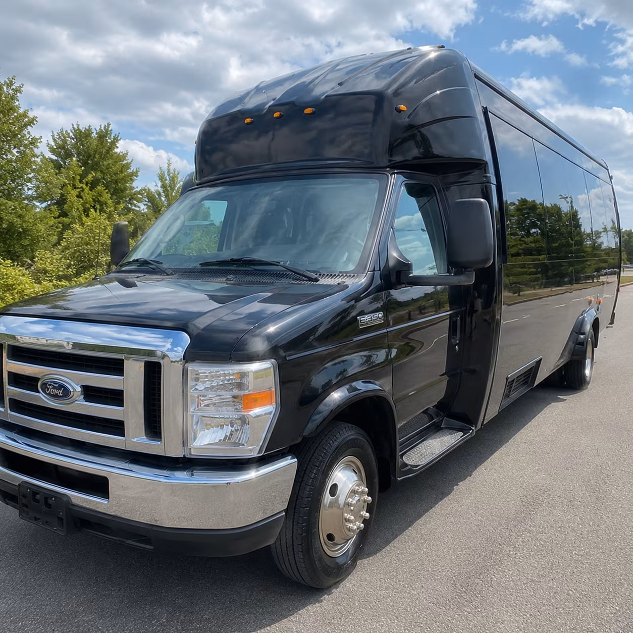Miami Prom & Homecoming Transportation party bus exterior