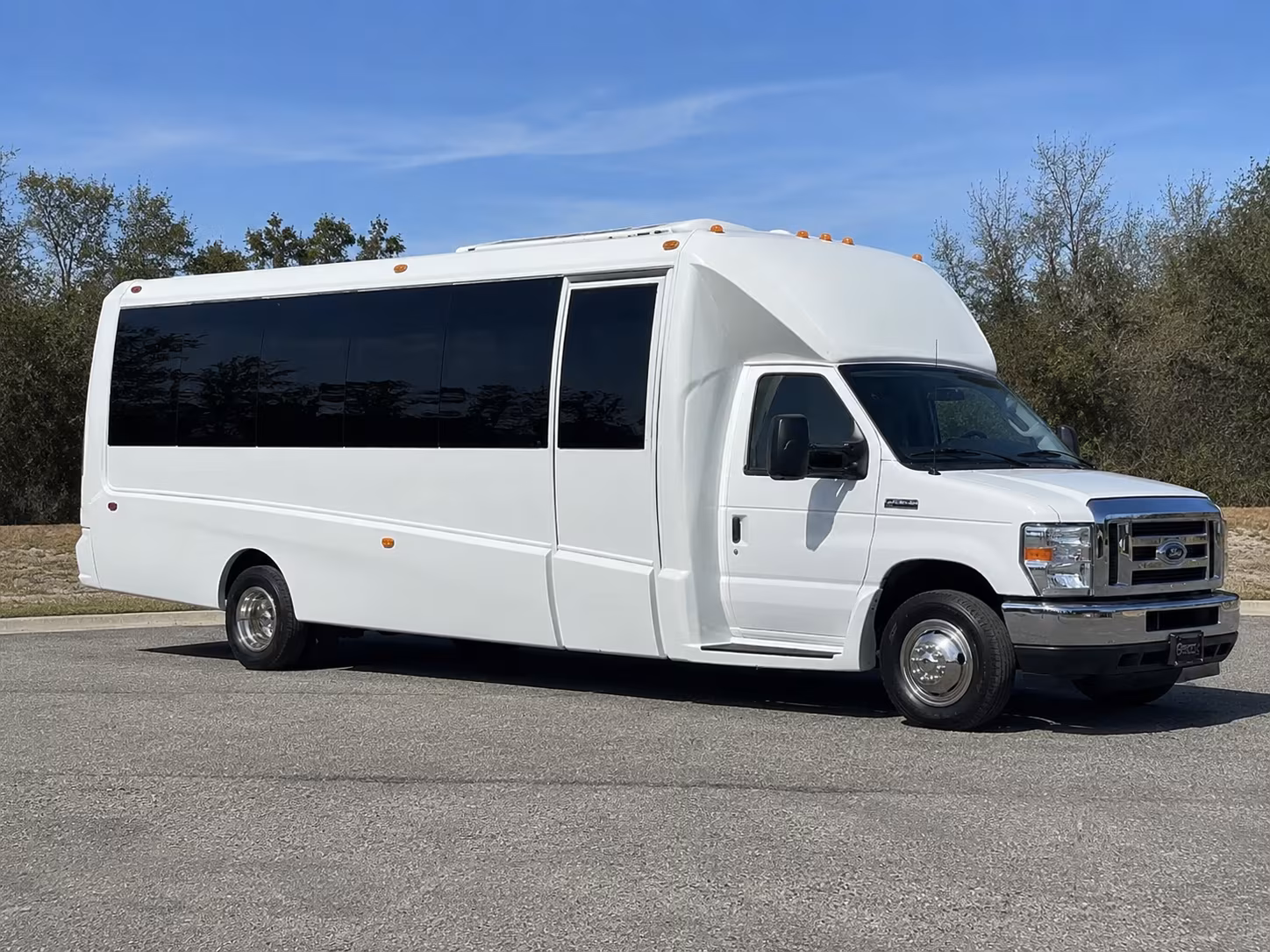 Miami Winery Tour & Pub Crawl Transportation party bus exterior