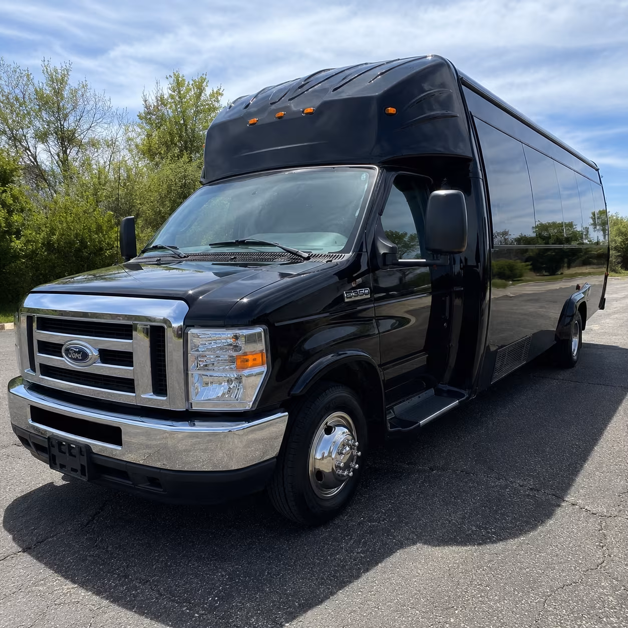 Miami Winery Tour & Pub Crawl Transportation onboard seating