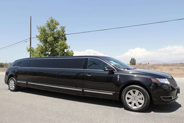 Miami Black MKT Limo